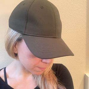 Lululemon olive green adjustable baseball cap